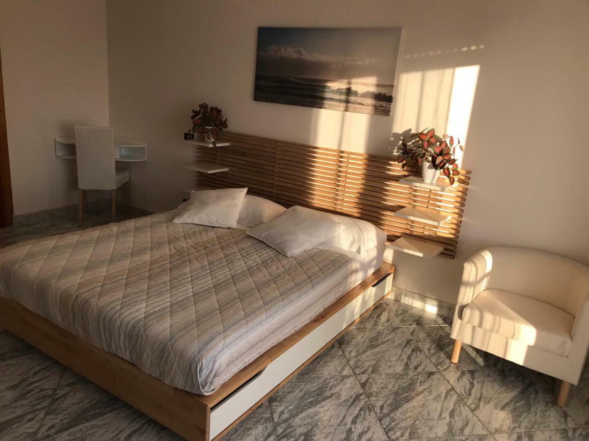 La Salida Del Sol Bed and Breakfast Αγκριτζέντο Εξωτερικό φωτογραφία