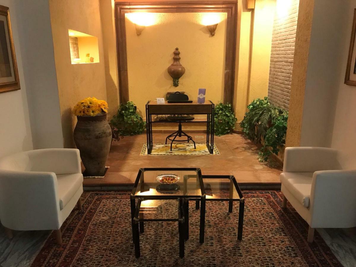La Salida Del Sol Bed and Breakfast Αγκριτζέντο Εξωτερικό φωτογραφία